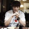 free chip zing poker Kim Jeong-woo yang tergolong striker diharapkan bisa digunakan sebagai gelandang serang
